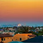 Surfside Charmer One Block To Beach