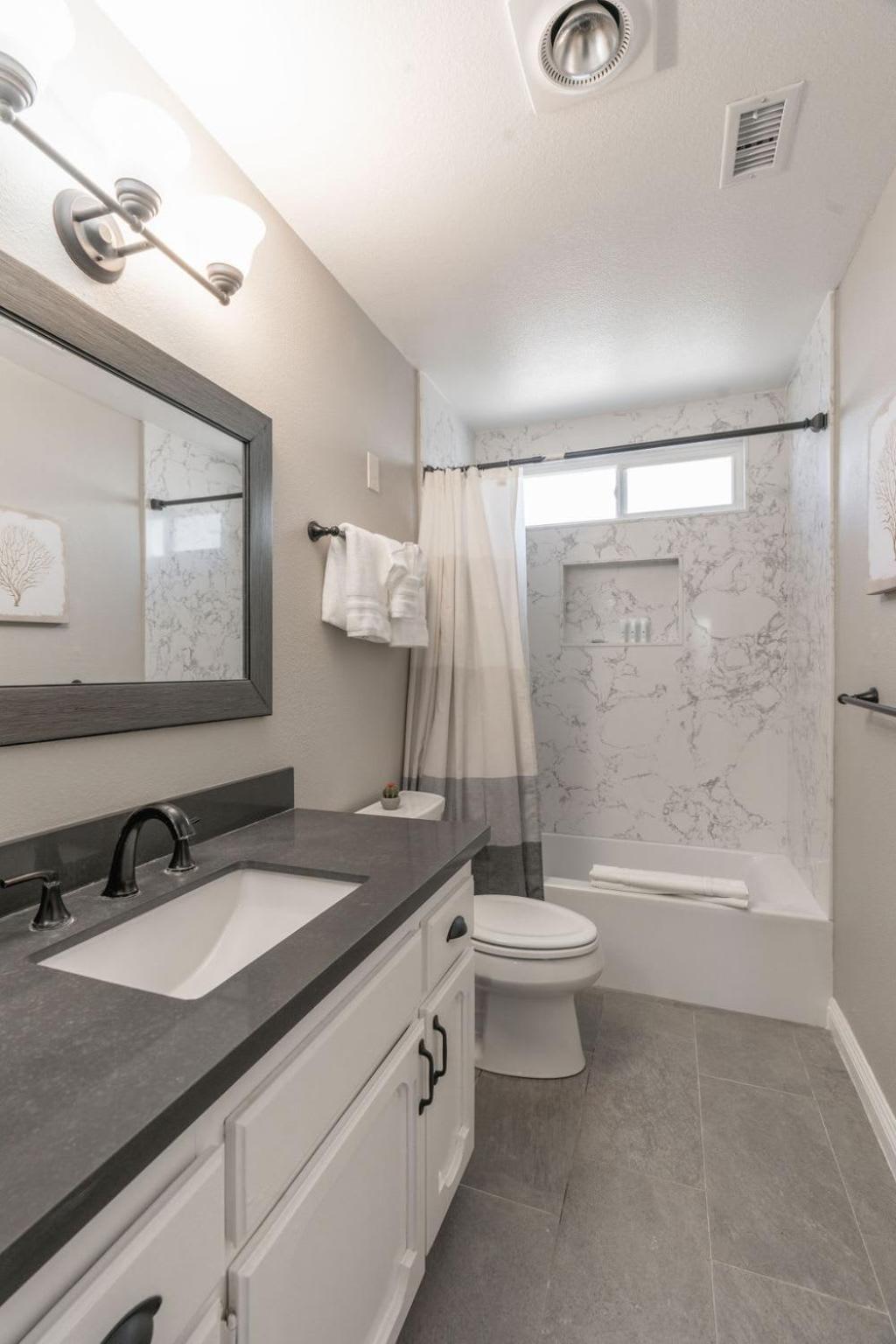 Holiday home Surfside Charmer One Block To